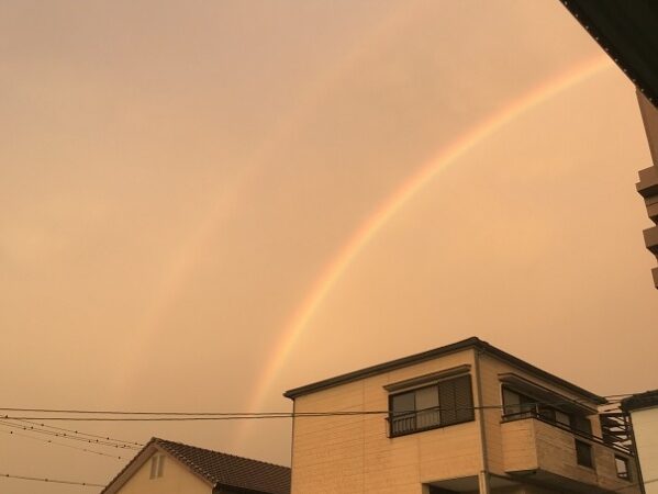 ☆夕焼け空に架かった虹☆